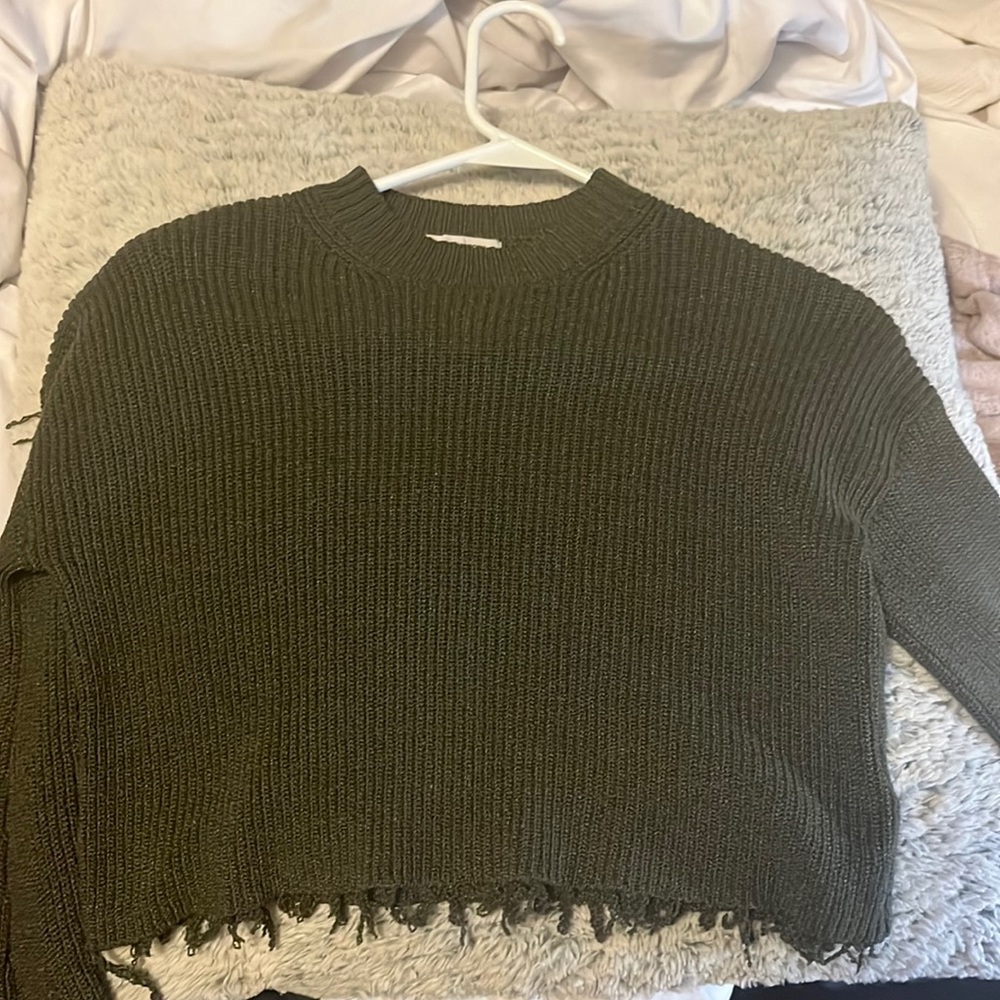 Cropped sweater